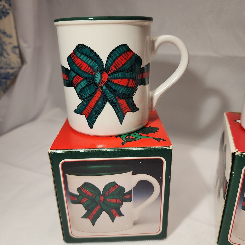 Christmas Set of 2 Potpourri Press Mugs New in the box 1988 Nostalgic - Picture 2 of 8